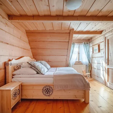 Villa Dom Pod Reglami