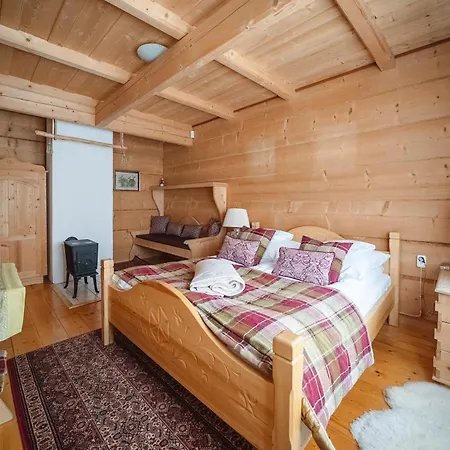 Villa Dom Pod Reglami